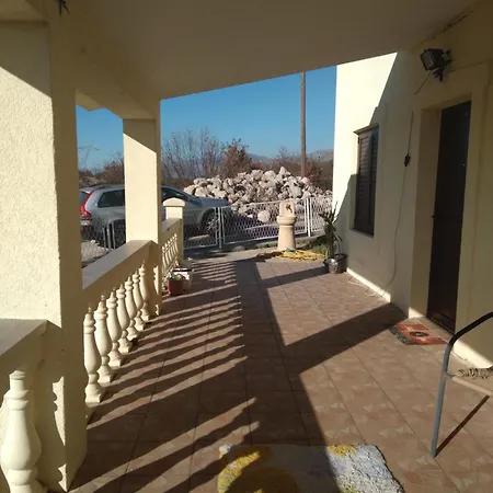 Dom wakacyjny Country House